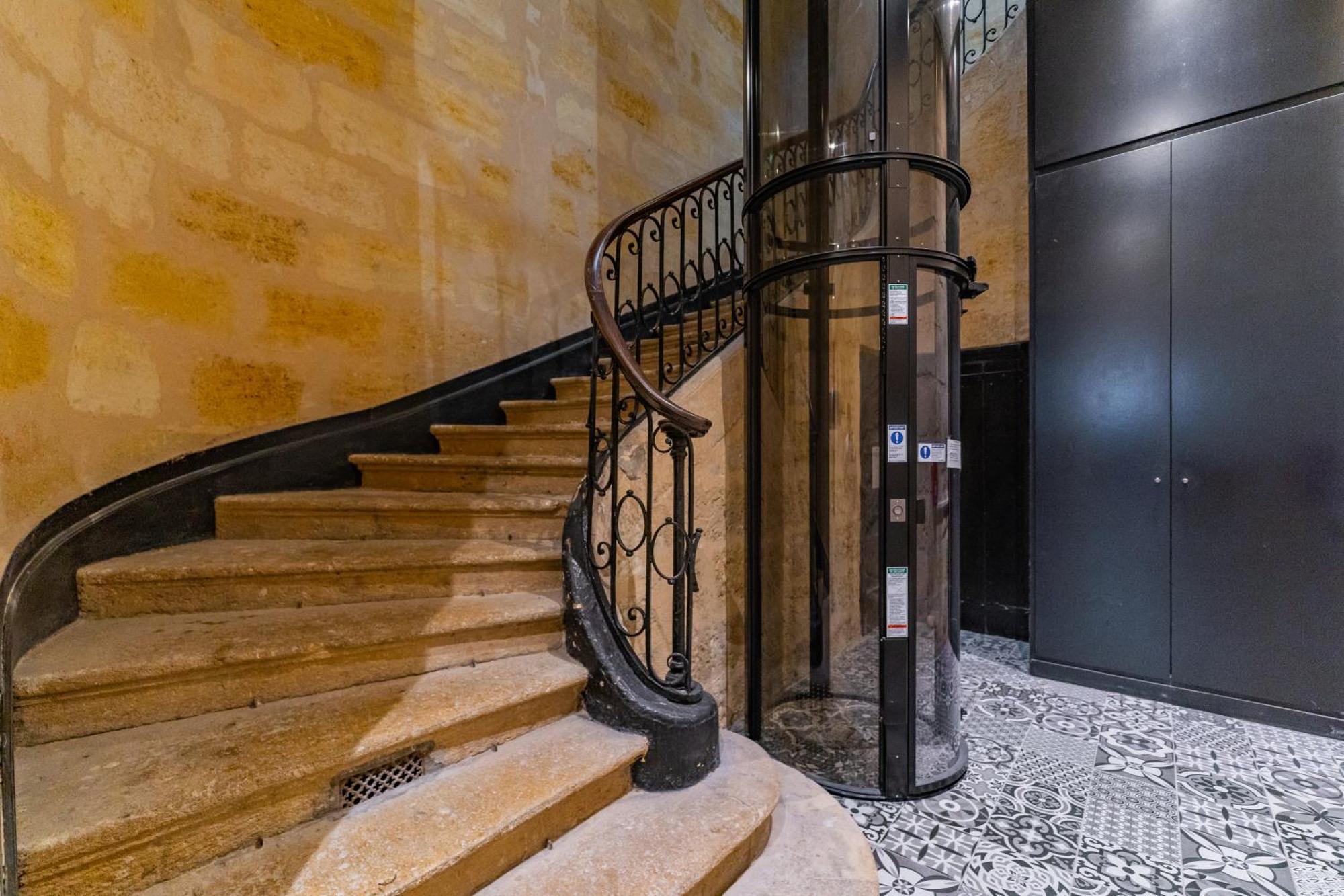 Magnifique Appartement Avec Climatisation En Hyper Centre De Bordeaux Exterior photo
